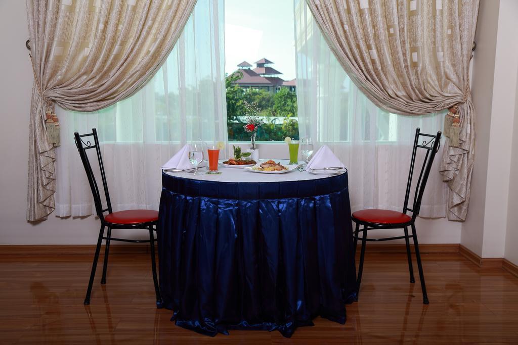Apex Hotel Naypyidaw Eksteriør billede