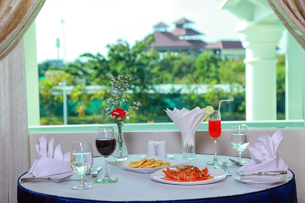Apex Hotel Naypyidaw Eksteriør billede
