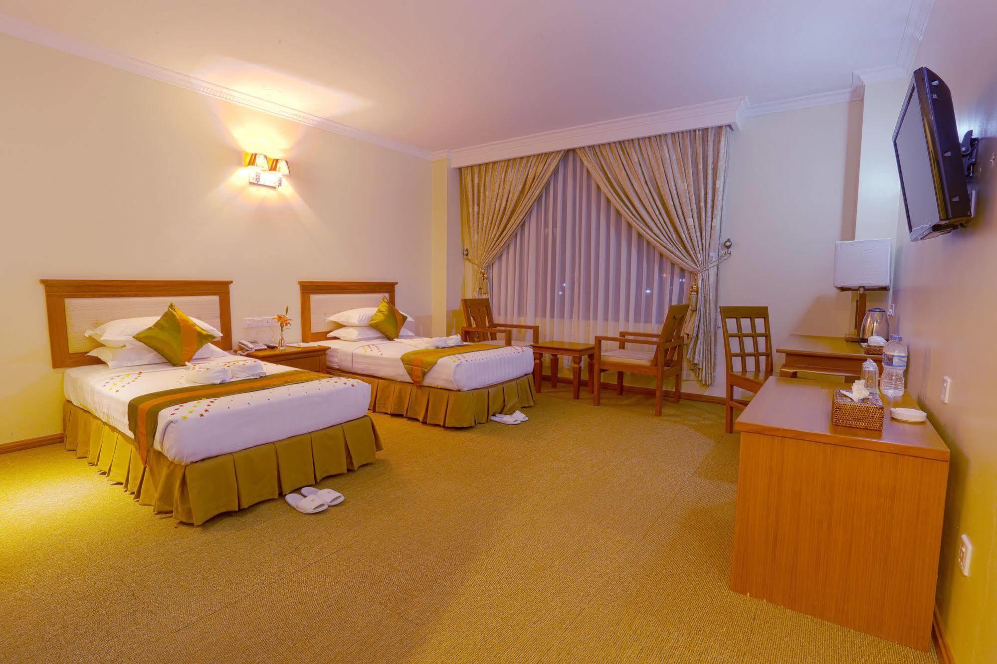 Apex Hotel Naypyidaw Eksteriør billede